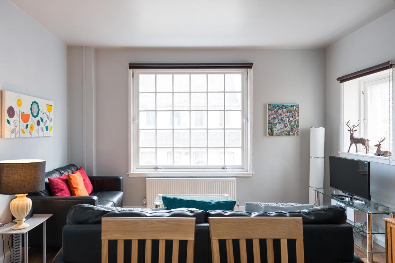 Royal Mile Modern Apartment Edinburgh Exterior photo
